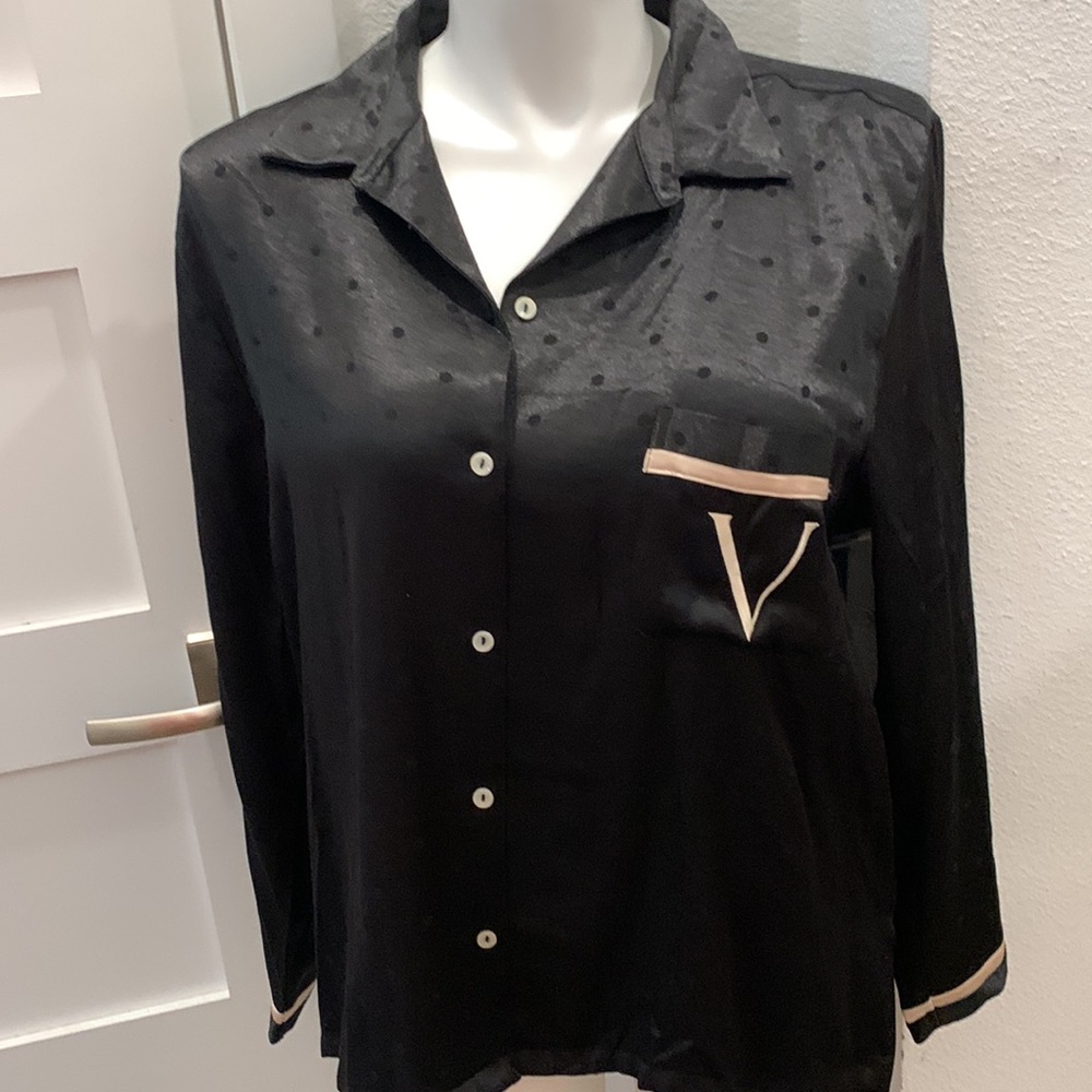 NWT VS Pajama Top Size XL